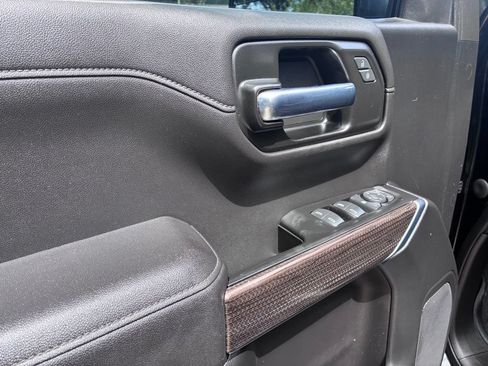 Used 2021 Chevrolet Silverado 1500 LT w/ Texas Edition Plus AWD/4WD image 17