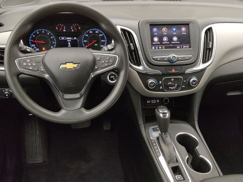 Used 2021 Chevrolet Equinox LS AWD/4WD image 22