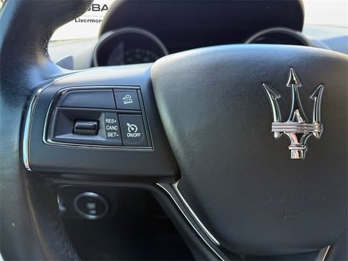 Used 2018 Maserati Levante S image 15