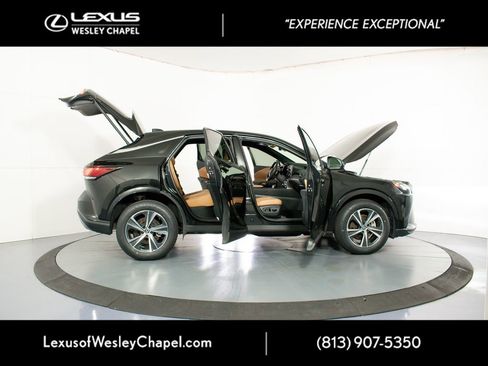 Used 2025 Lexus RX 350 350 w/ Accessory Package image 16