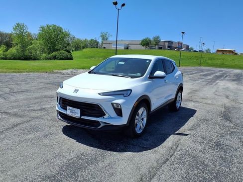 Used 2025 Buick Encore GX Preferred FWD image 44