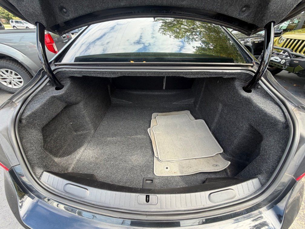 Used 2017 Chevrolet Impala LS FWD image 14