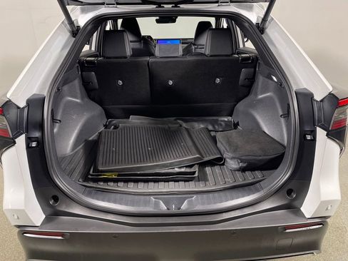 Certified 2025 Toyota bZ4X FWD image 10