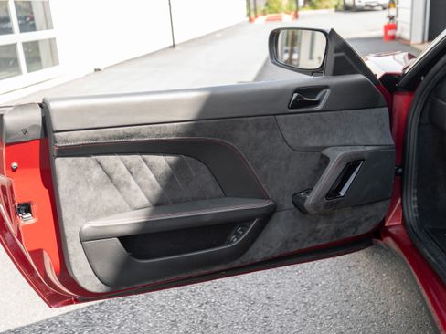 Used 2020 Lotus Evora RWD image 11