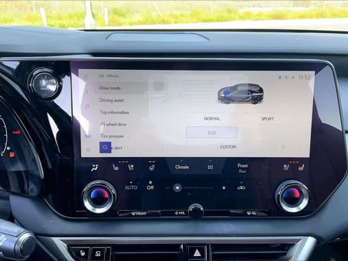 Used 2023 Lexus RX 350 F Sport image 6