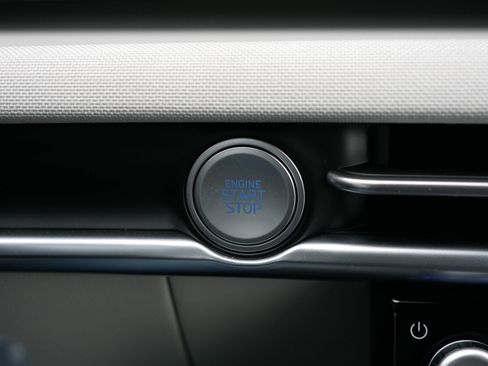 Certified 2025 Hyundai Tucson Limited image 29