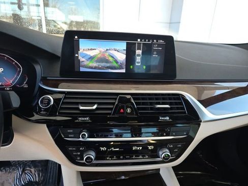 Used 2020 BMW 540i xDrive w/ Convenience Package image 30