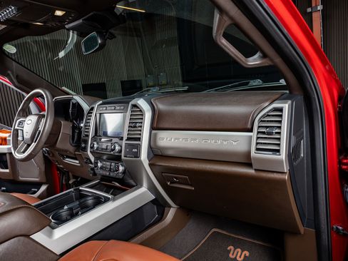 Used 2020 Ford F250 King Ranch w/ King Ranch Ultimate Package image 18