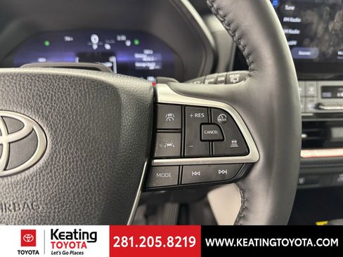 Certified 2026 Toyota Grand Highlander AWD image 30