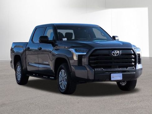 New 2026 Toyota Tundra SR5 image 3