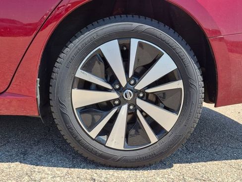 Used 2019 Nissan Altima 2.5 SV AWD/4WD image 11