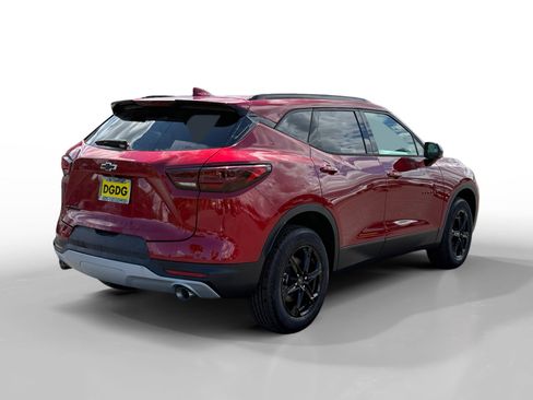 New 2026 Chevrolet Blazer LT image 5