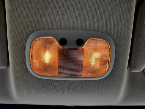 Used 2012 Jeep Liberty Sport image 34