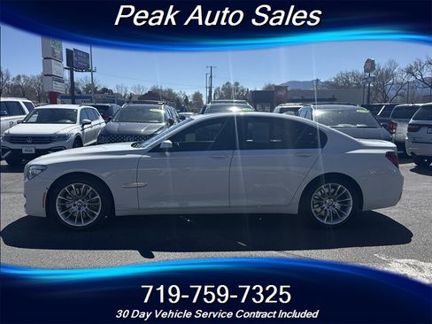 Used 2015 BMW 750i xDrive image 4