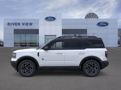 New 2025 Ford Bronco Sport Outer Banks image 3