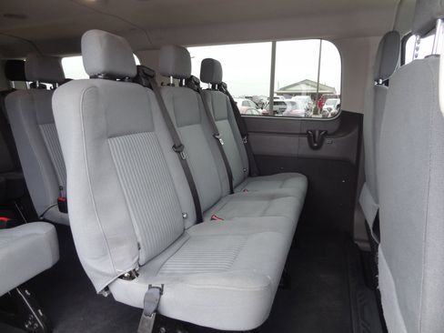 Used 2023 Ford Transit 350 XLT image 15