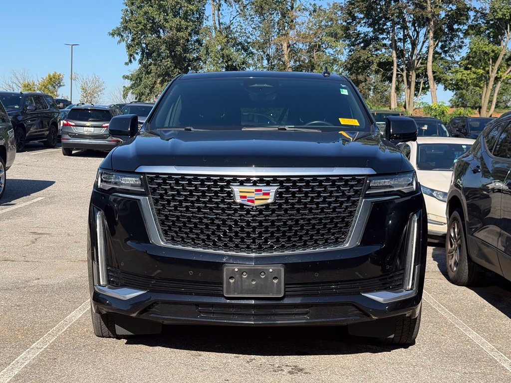 Used 2021 Cadillac Escalade Premium Luxury AWD/4WD image 2