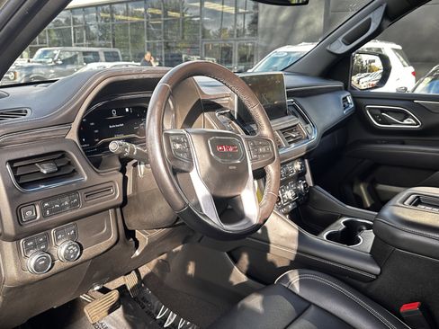 Used 2022 GMC Yukon SLT image 20