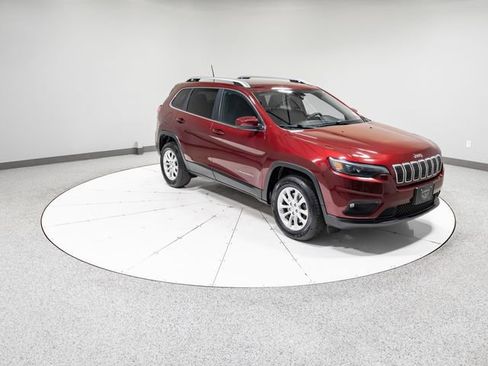 Used 2019 Jeep Cherokee Latitude w/ Popular Appearance Group image 27