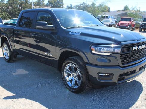 New 2025 RAM 1500 Big Horn image 3