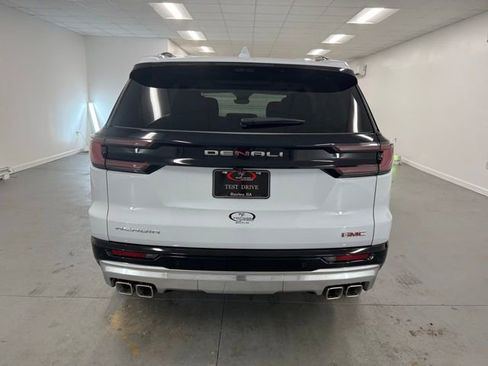 New 2026 GMC Acadia Denali image 7