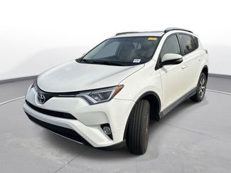 Used 2016 Toyota RAV4 XLE video 2