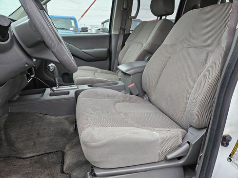 Used 2006 Nissan Frontier SE w/ (P01) Power Pkg image 17