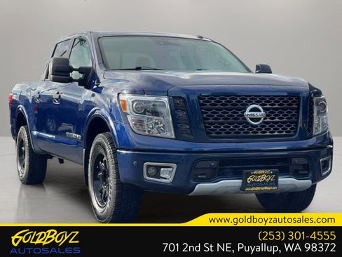 Used 2019 Nissan Titan PRO-4X AWD/4WD image 2