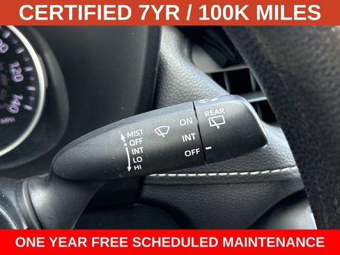 Used 2022 Toyota RAV4 LE AWD/4WD image 25