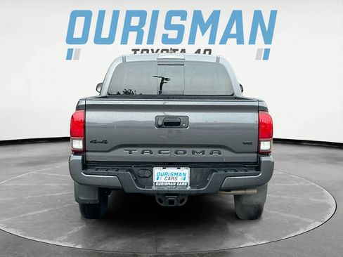 Used 2022 Toyota Tacoma SR5 w/ Technology Package AWD/4WD image 6