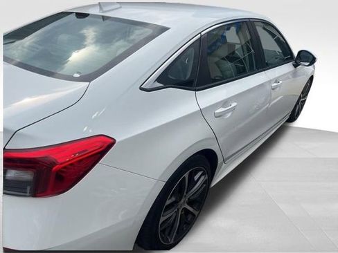 Used 2023 Honda Civic Touring image 7