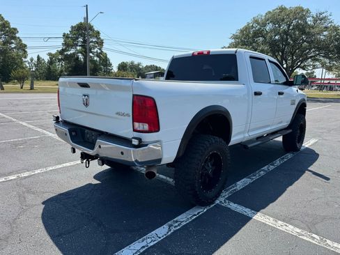 Used 2018 RAM 2500 Tradesman w/ Chrome Appearance Group image 6