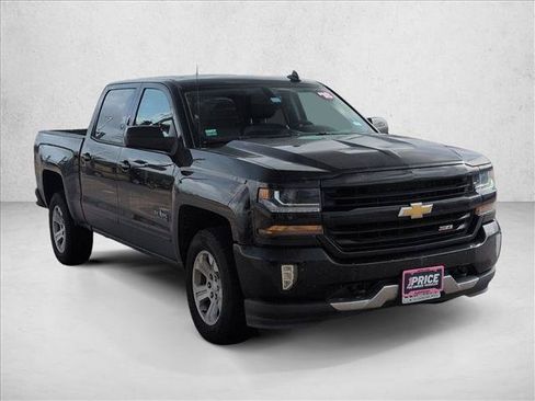Used 2018 Chevrolet Silverado 1500 LT w/ Texas Edition AWD/4WD image 3
