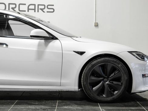 Used 2023 Tesla Model S Standard Range AWD/4WD image 10