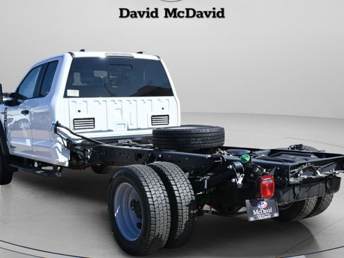 New 2026 Ford F550 4x4 Supercab Super Duty image 4