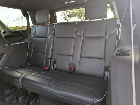 Used 2021 Cadillac Escalade Sport w/ Driver Assist Tech Package image 17