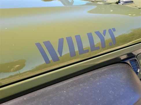 Used 2021 Jeep Wrangler Unlimited Willys image 16