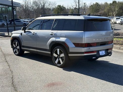 Used 2024 Hyundai Santa Fe Limited image 5