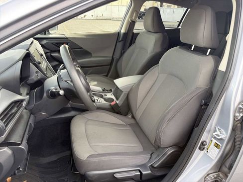 Used 2024 Subaru Crosstrek 2.0i image 12
