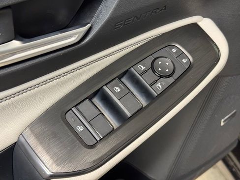 New 2026 Nissan Sentra SL w/ Floor Mat Package FWD image 9
