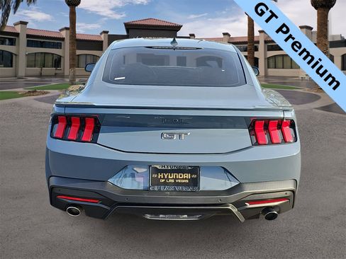 Used 2024 Ford Mustang GT Premium image 7