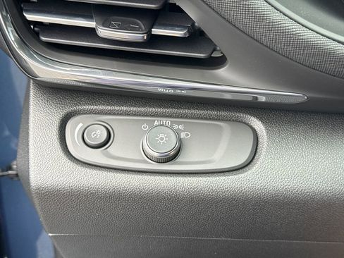 New 2026 Buick Envista Preferred FWD image 17