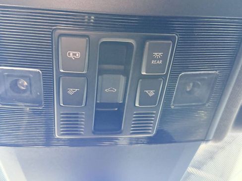 Used 2021 Volkswagen GTI Autobahn FWD image 8