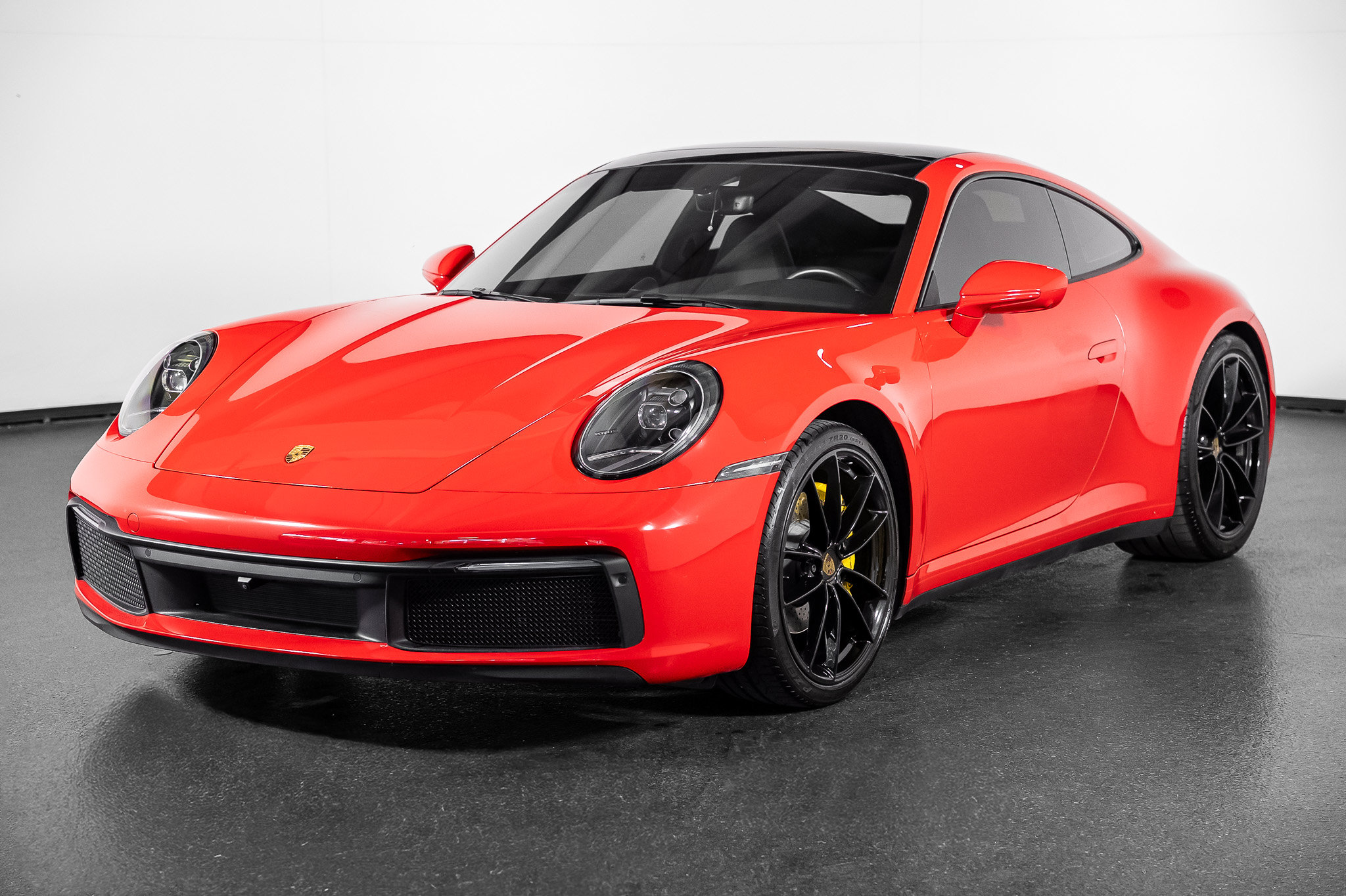 Used 2021 Porsche 911 Carrera w/ Premium Package RWD image 12