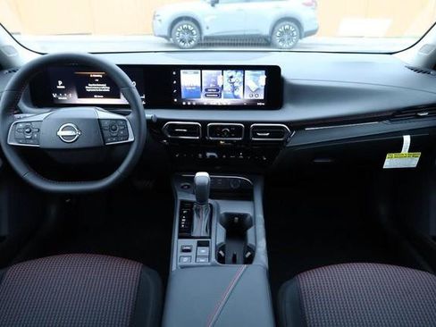 New 2026 Nissan Sentra SR FWD image 23