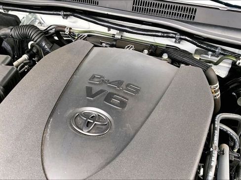 Used 2023 Toyota Tacoma TRD Sport image 30