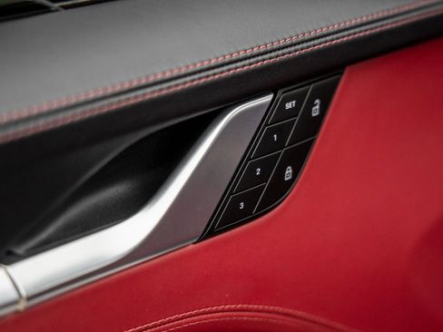 Certified 2022 Porsche 911 Targa 4 image 27