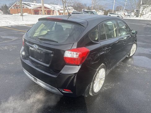 Used 2013 Subaru Impreza 2.0i Premium image 8