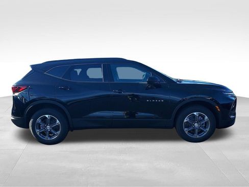 New 2026 Chevrolet Blazer LT w/ Convenience Package AWD/4WD image 6