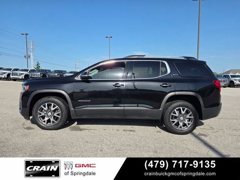 Used 2023 GMC Acadia SLT AWD/4WD image 4
